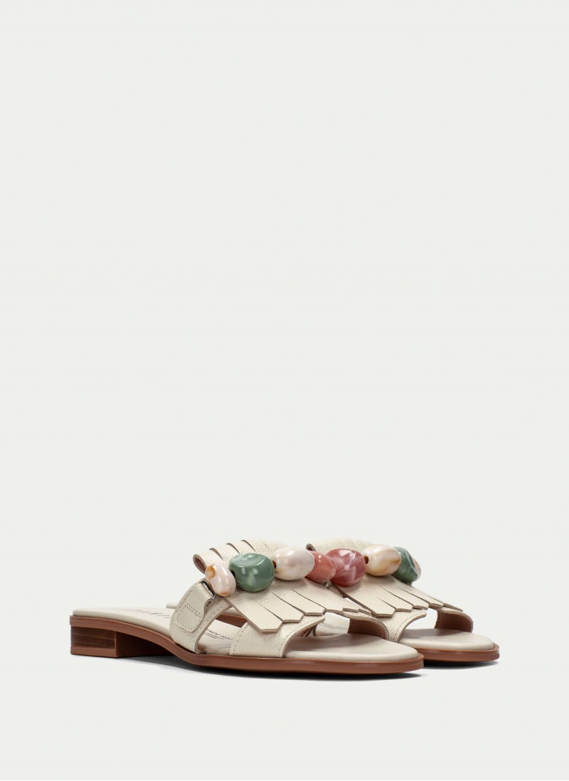 Yakarta HV253944 Sandals - Latte