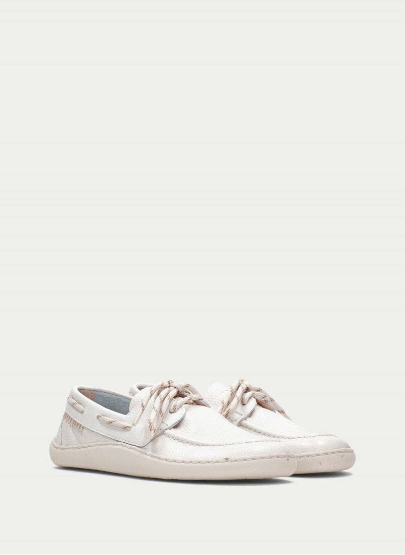 Earth HV264818 Sport Moccasins - White Earth HV264818 Sport Moccasins - White