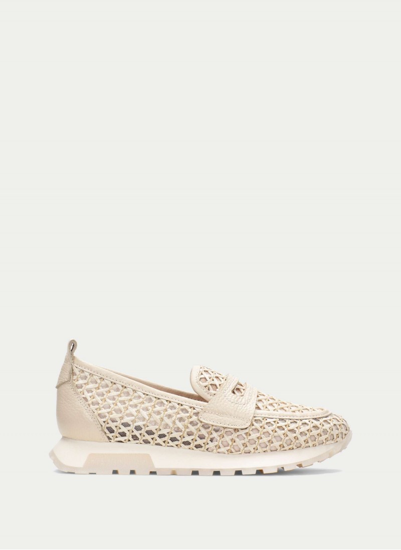 Oregon RHV264856 Sport Moccasins - Cream
